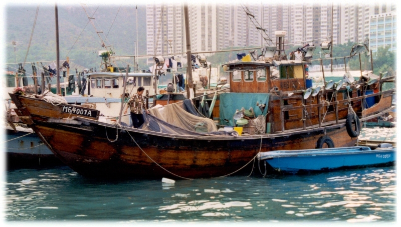 BoatPeople1.JPG - Boat people
