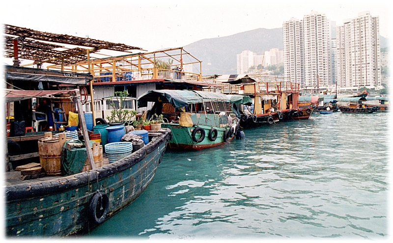 BoatPeople3.JPG - Boat people